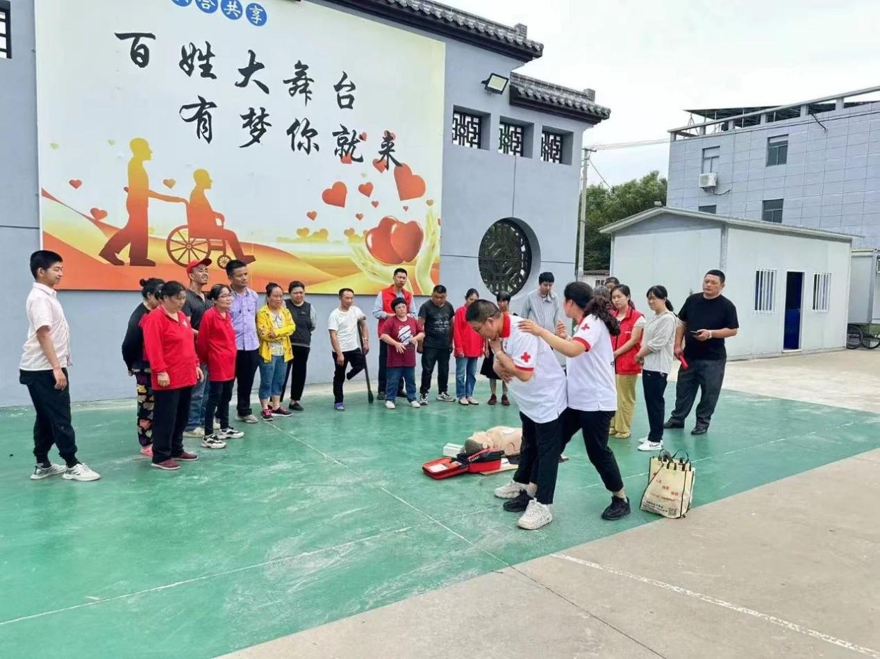 急救培训走进郭猛民乐残疾人之家