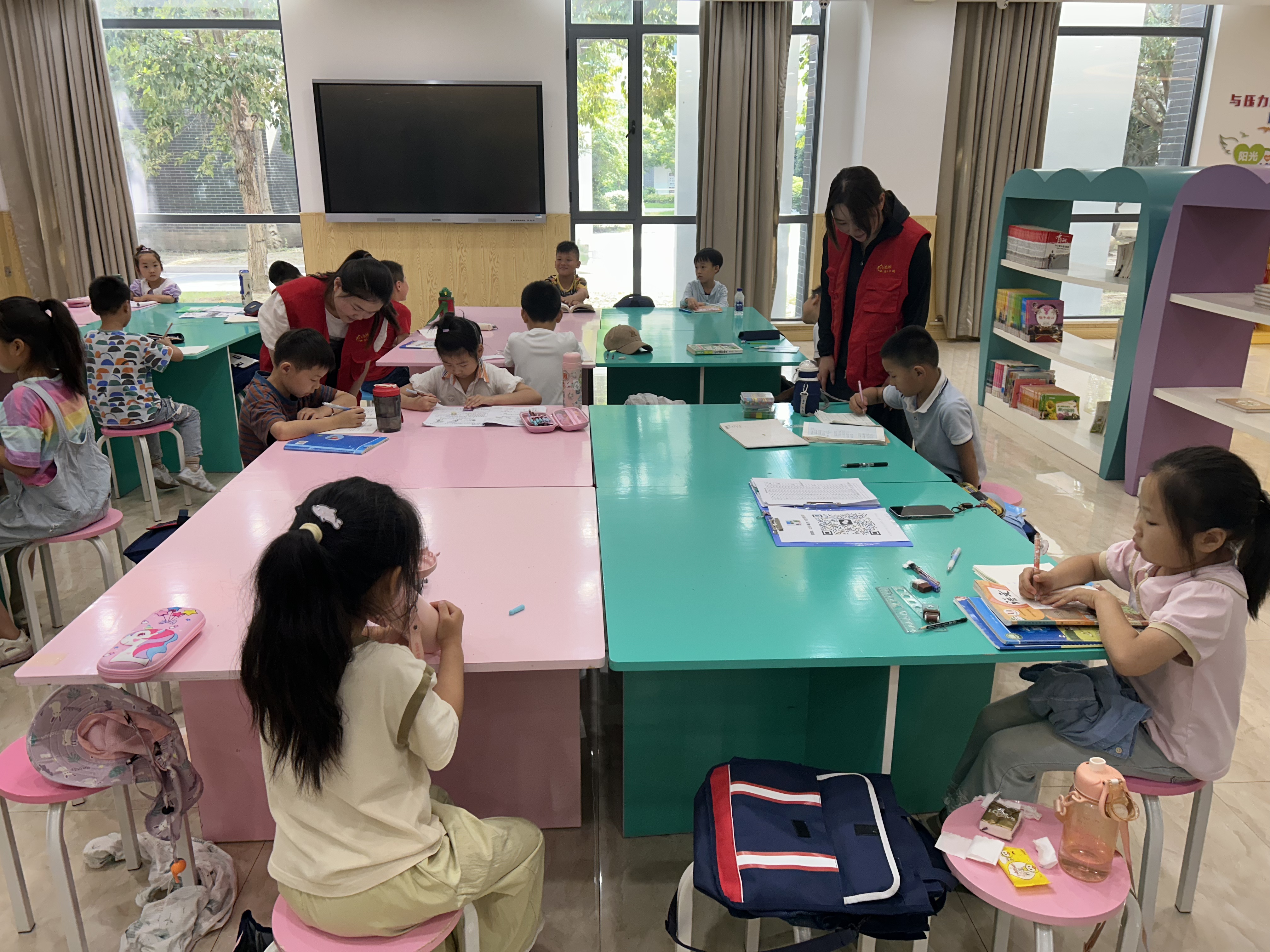 先锋街道：志愿力量助力暑托服务