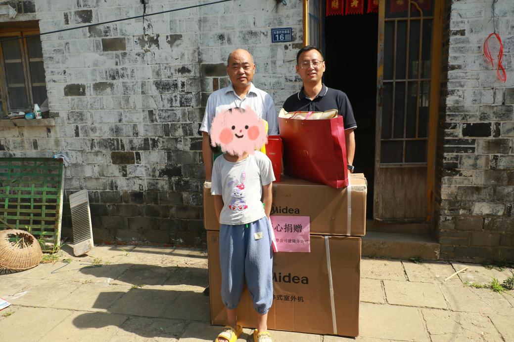 近湖街道“微心愿”行动为困境儿童托举圆梦