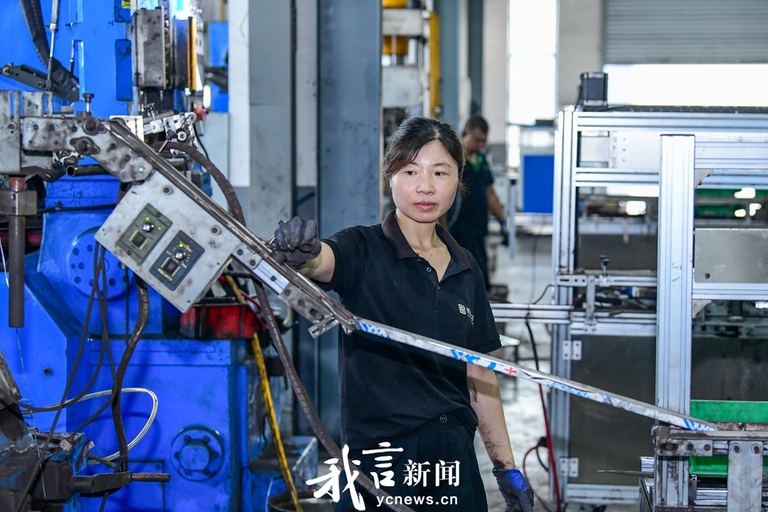 盐城焕新记｜走进江苏佰磁电子有限公司