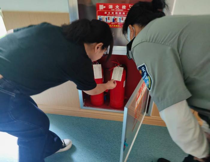 科城街道开展幼儿园安全检查专项行动
