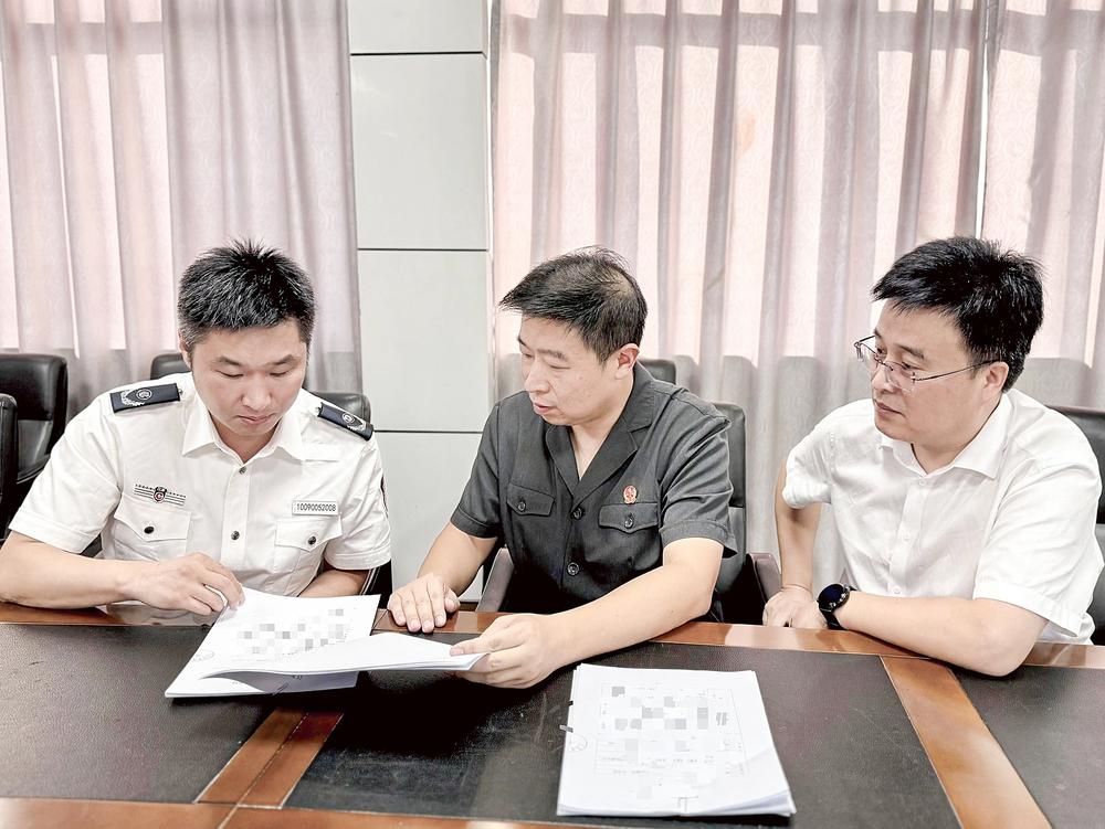 滨海法院开展专题普法宣讲