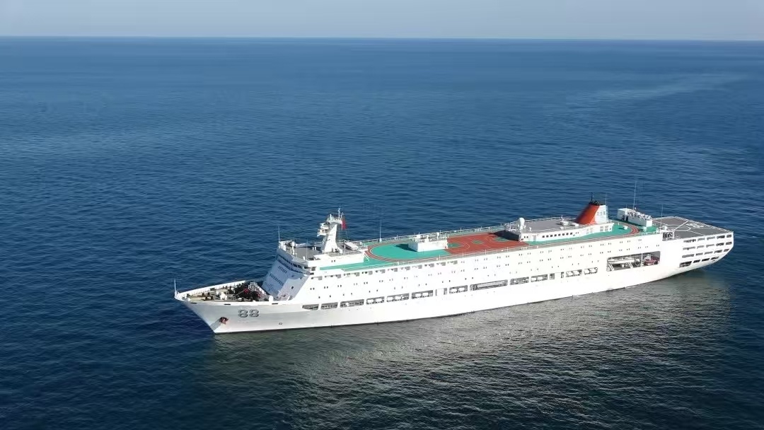 2025爱我国防丨踏浪海疆铸军魂,爱我国防谱新篇(朱庆标)