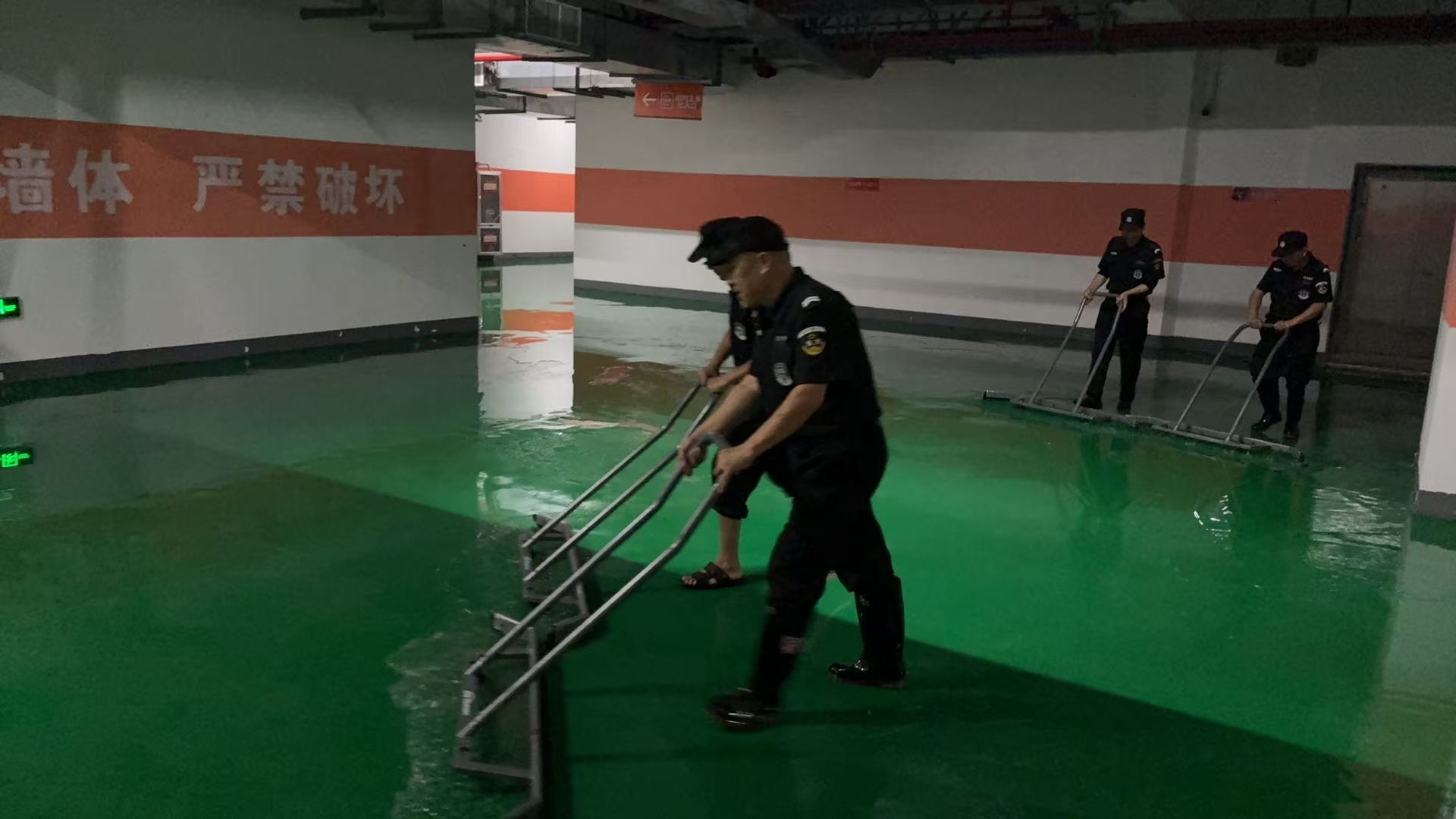 迎战“桦加沙”！盐城东方集团全力筑牢安全屏障