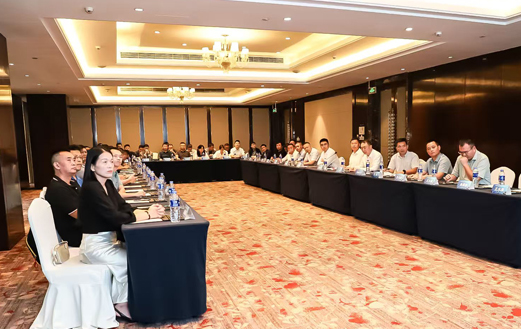 擘画智能装备新蓝图  共筑产业协同新高地

黄海新区智能装备制造（苏州）专题招商恳谈会成功举办