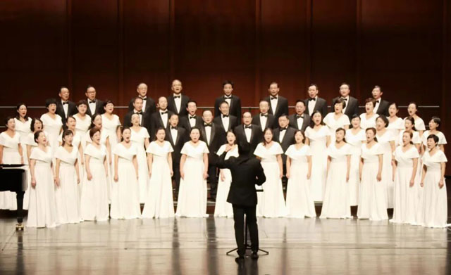 盐城市清风合唱团首次参加全国性展演获最佳演唱奖