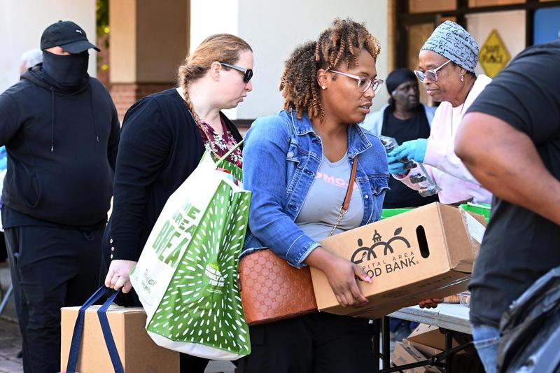 美国：“停摆”危机逼近“临界点”　吃饭和看病问题沦为党争筹码