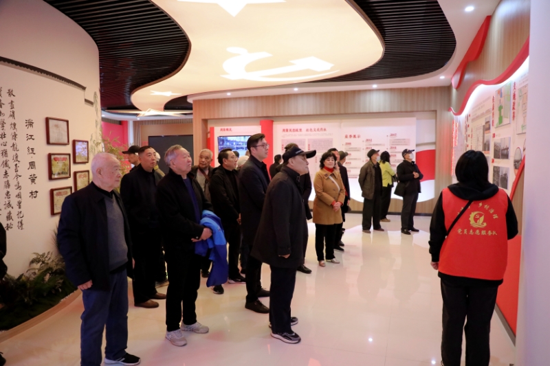 东台市住建局组织参观新农村建设 凝心聚力共绘新蓝图