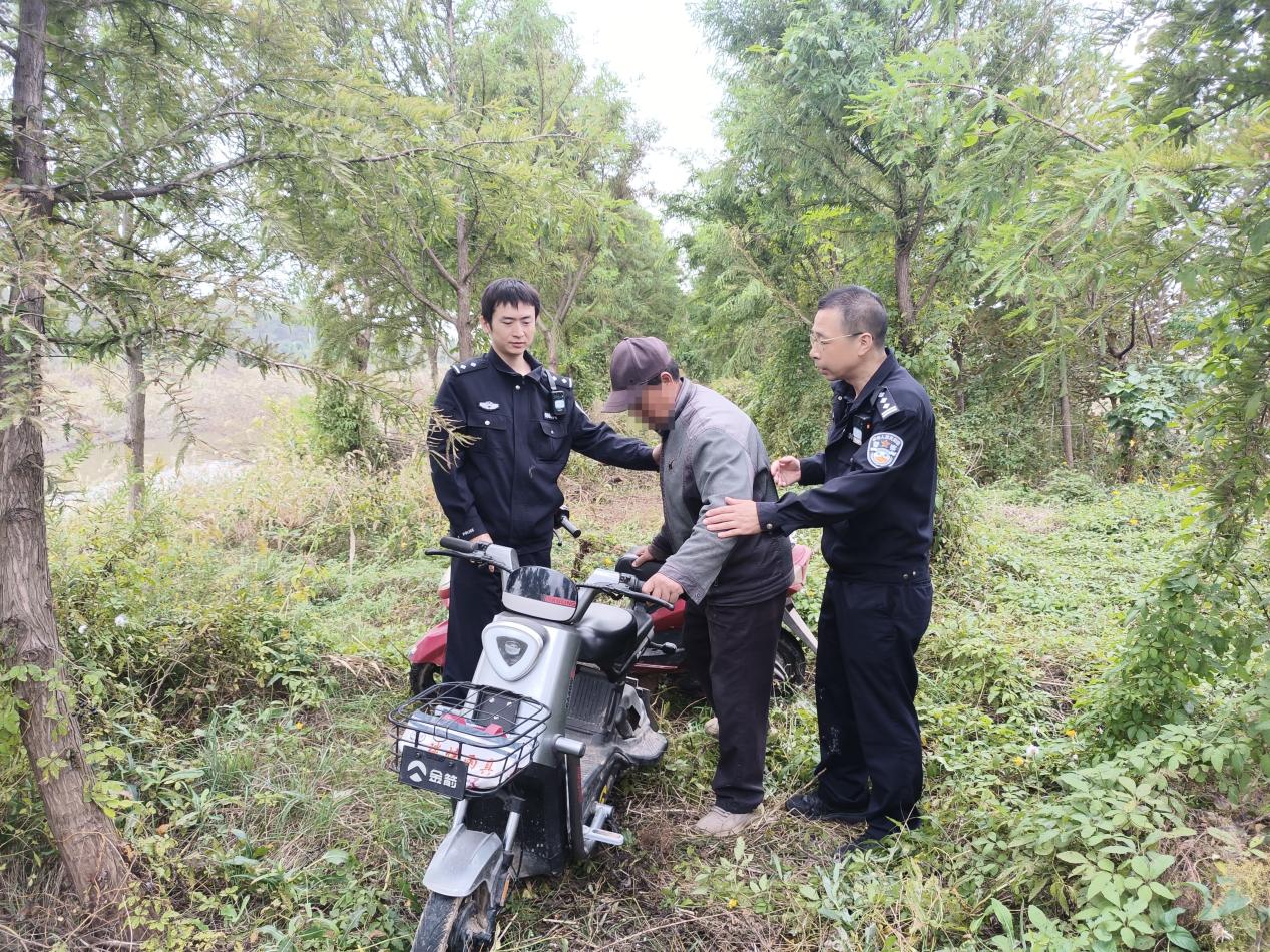 枝叶关情 警徽闪耀  射阳公安用行动诠释为民初心
