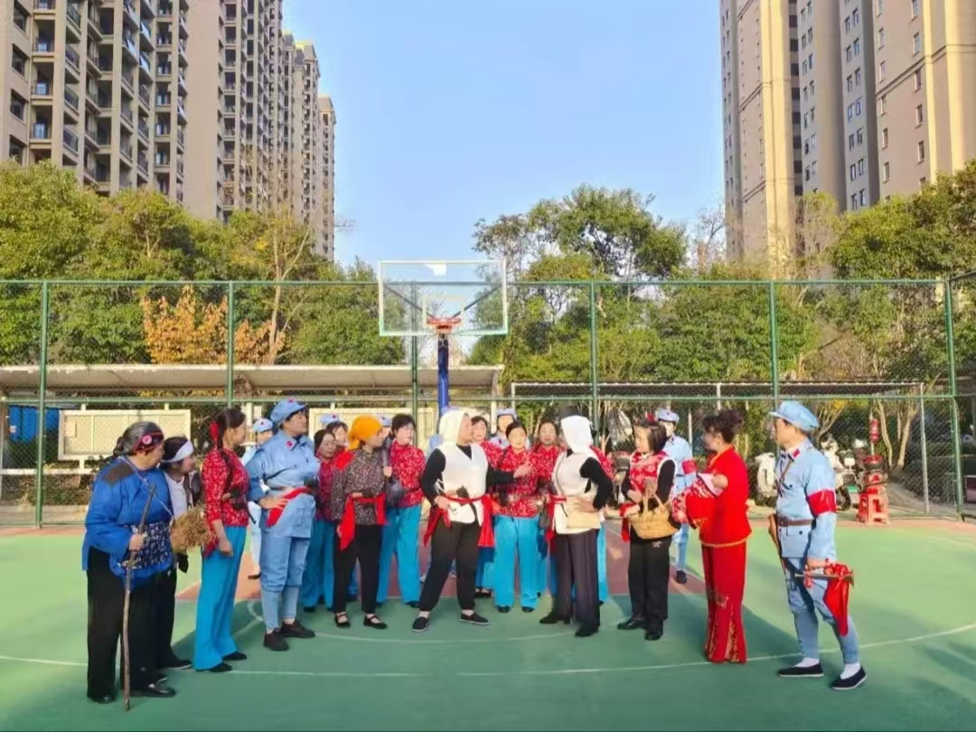 潘黄街道半岛服务站

组织开展“养老照护志愿服务进社区”活动