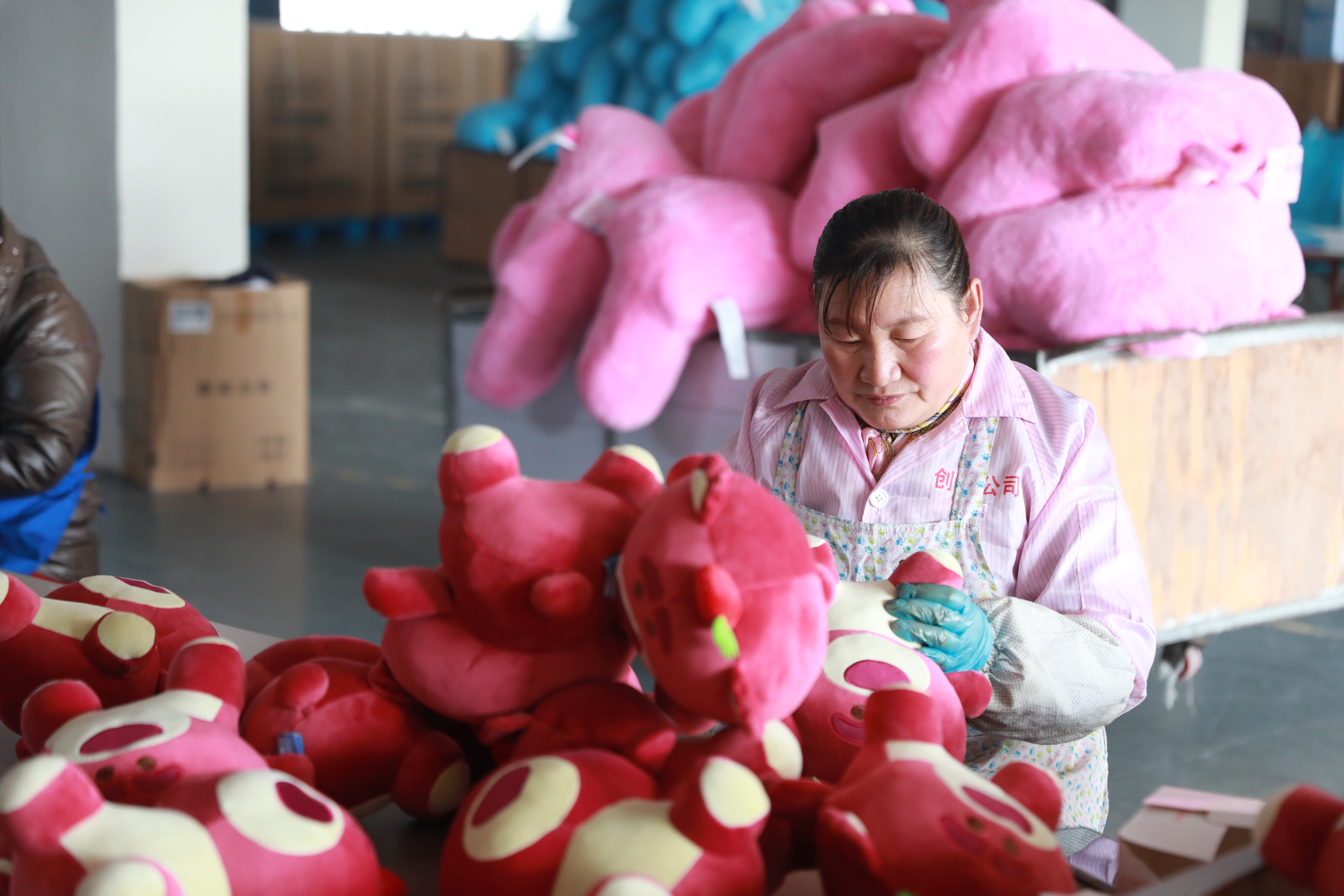 开乐纺织毛绒玩具远销海外