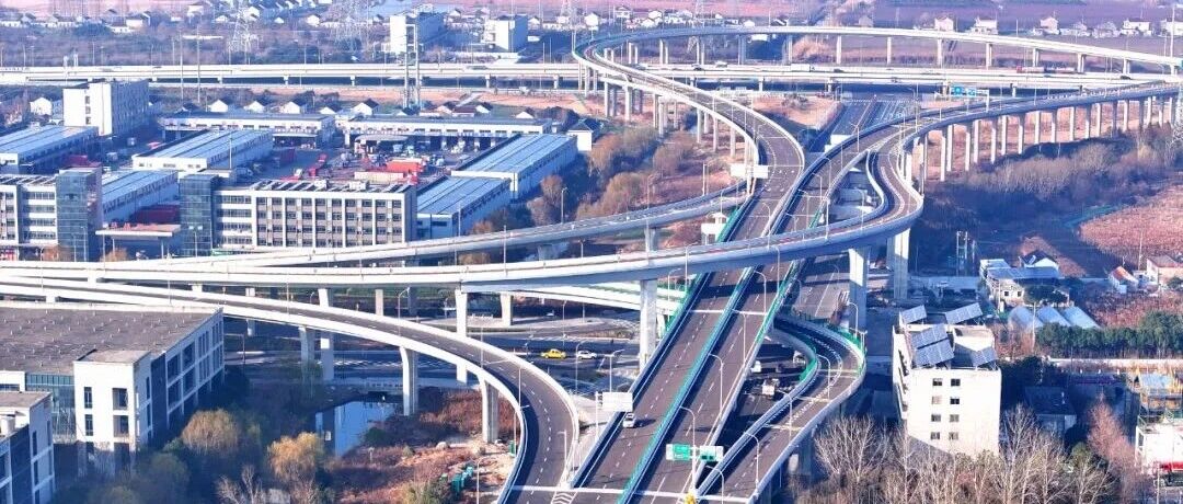 刚刚，城北三条高架道路同步通车！