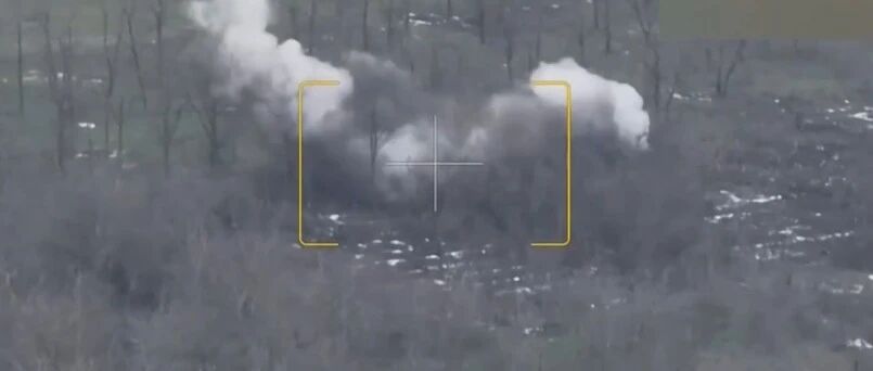 突发！俄罗斯发动空袭