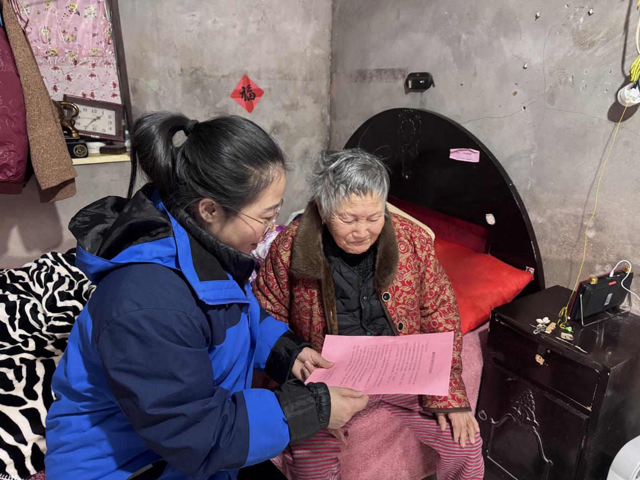 伍佑街道：网格暖心守护 情暖社区万家