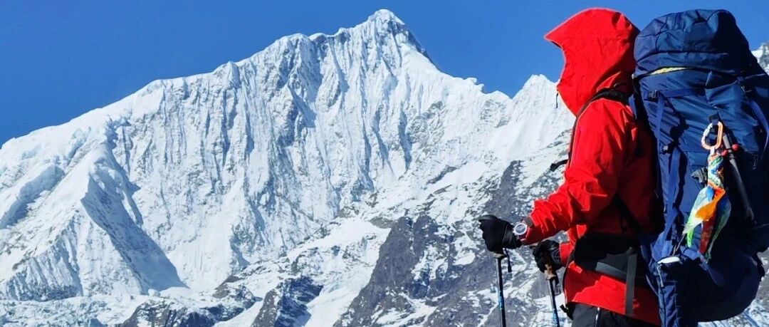 盐城老师陆容宽与队友，4600米雪山上勇救三人！