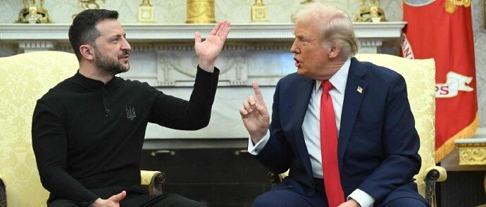 特朗普称泽连斯基是与俄罗斯达成协议的障碍，坚称普京愿意合作 ，暗示泽连斯基需要作出妥协：“他没有筹码，现在筹码更少了”