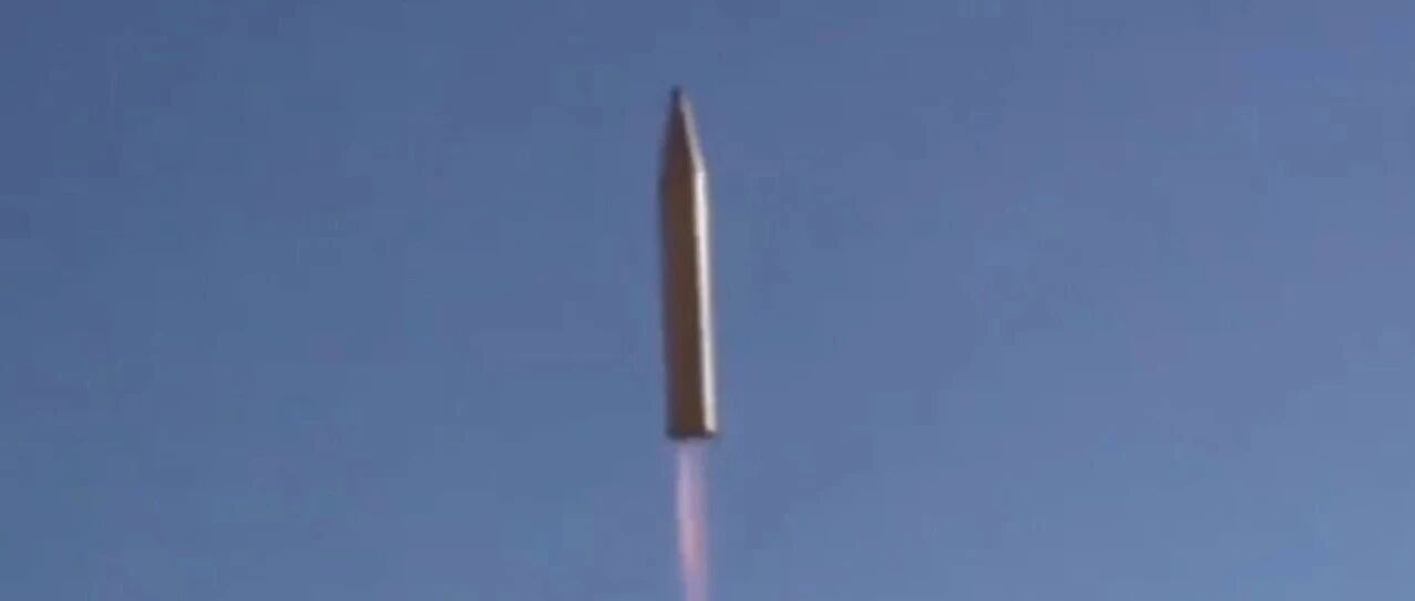 伊朗发射超重型导弹，袭击美以目标，为165名遇难小学生复仇，这轮打击中携带2吨重弹头、速度超过14马赫