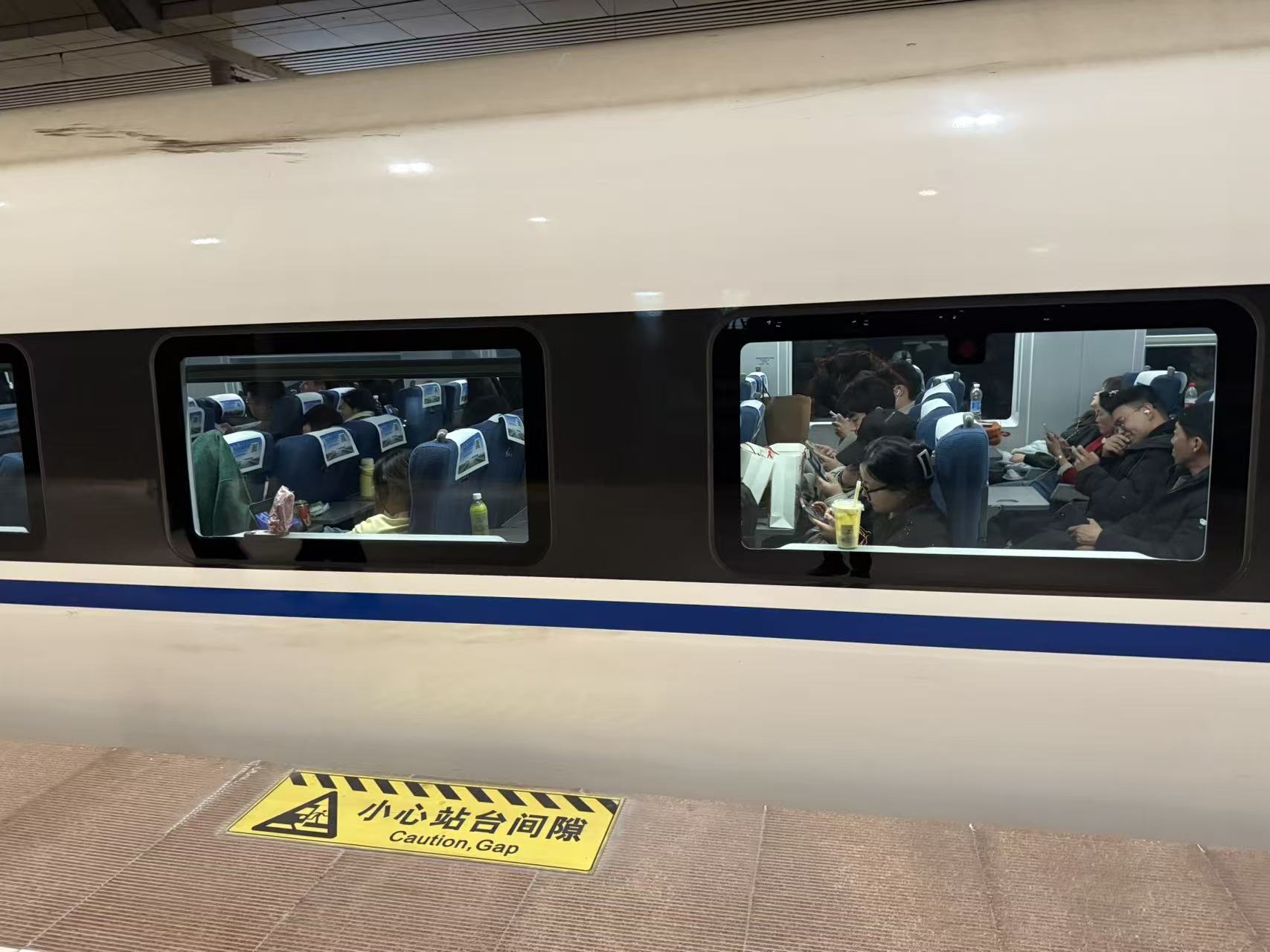 我的铁路风景丨车轮滚过人间烟火,山巅望尽万里山河(袁勋智)