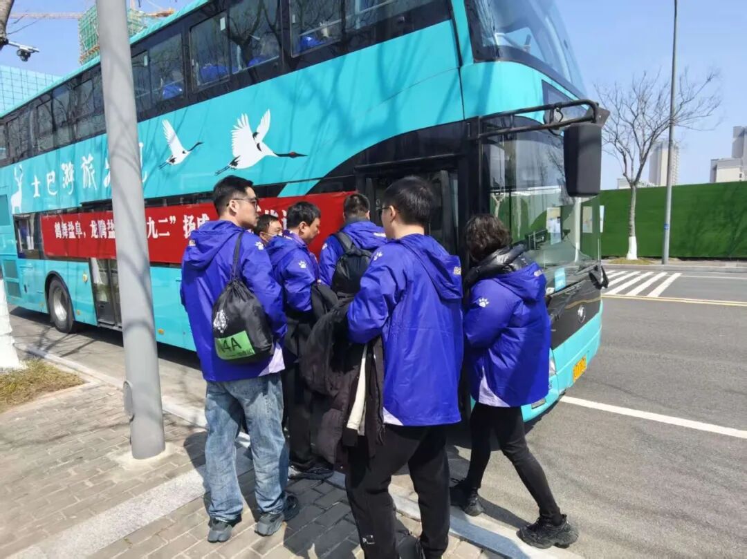 市公交三分公司圆满完成足球联赛运输保障任务