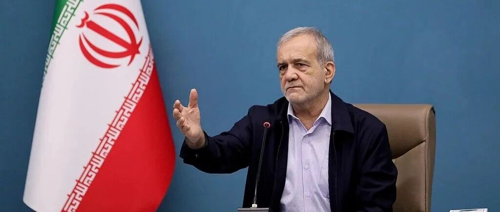 特朗普：美国已将伊朗从地图上抹去；伊朗总统回应：威胁和恐吓只会增强伊朗的团结，霍尔木兹海峡对所有人开放，唯独侵犯伊朗领土者除外