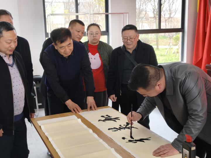 八滩镇：诗赋润红土 书香沁乡魂