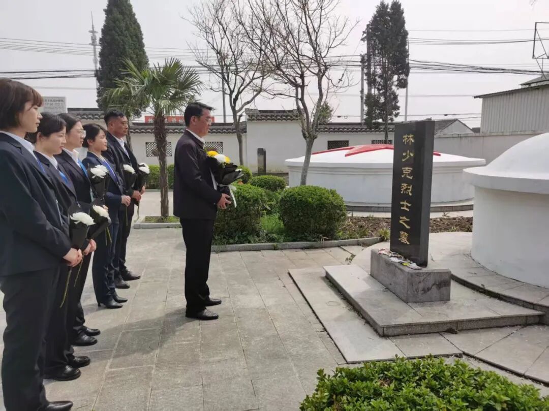 三仓烈士陵园开展清明“代祭扫”烈士活动