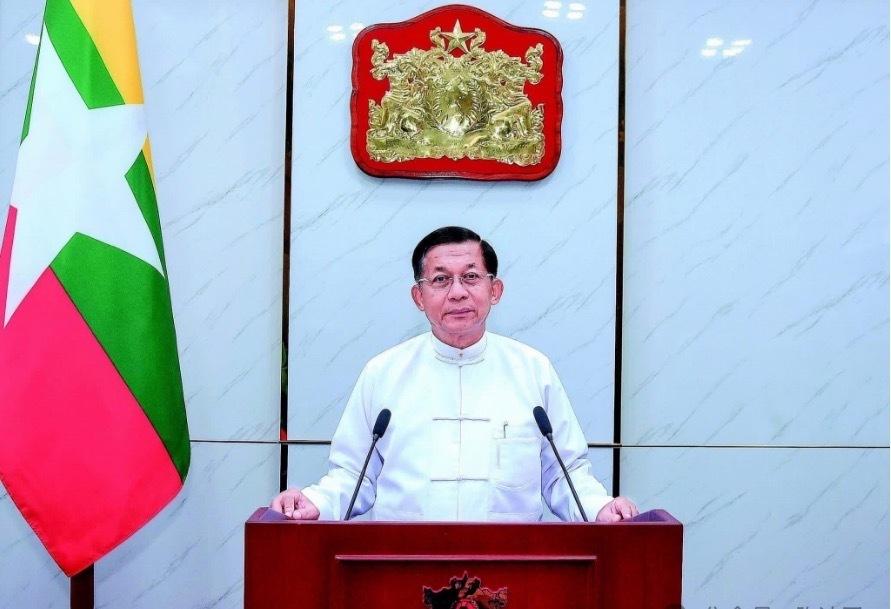 缅甸当选总统敏昂莱正式宣誓就职