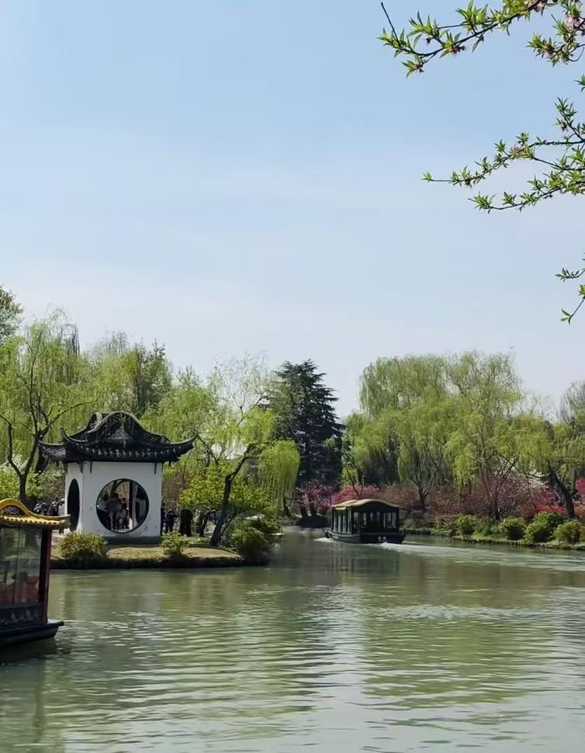 我的铁路风景丨飞驰列车,奔向春天(于静)