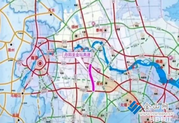 江苏镇江：一份报告 一次通关 “多论合一”改革激活重大项目引擎