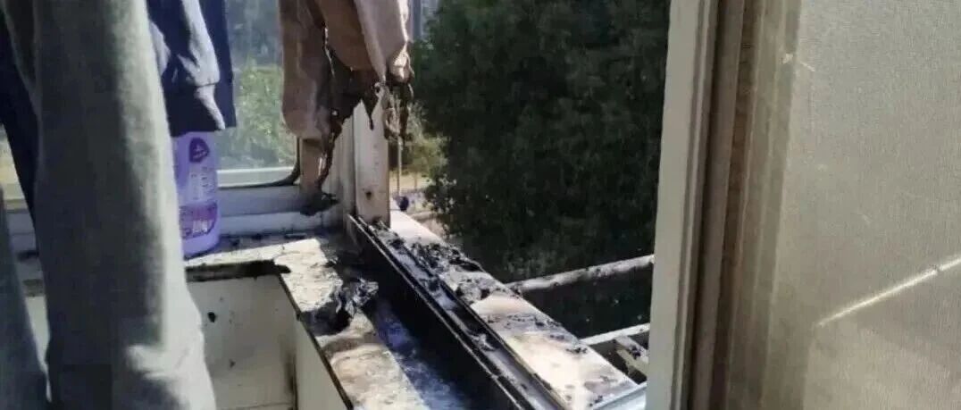 发现楼上邻居这样做，请立即报警