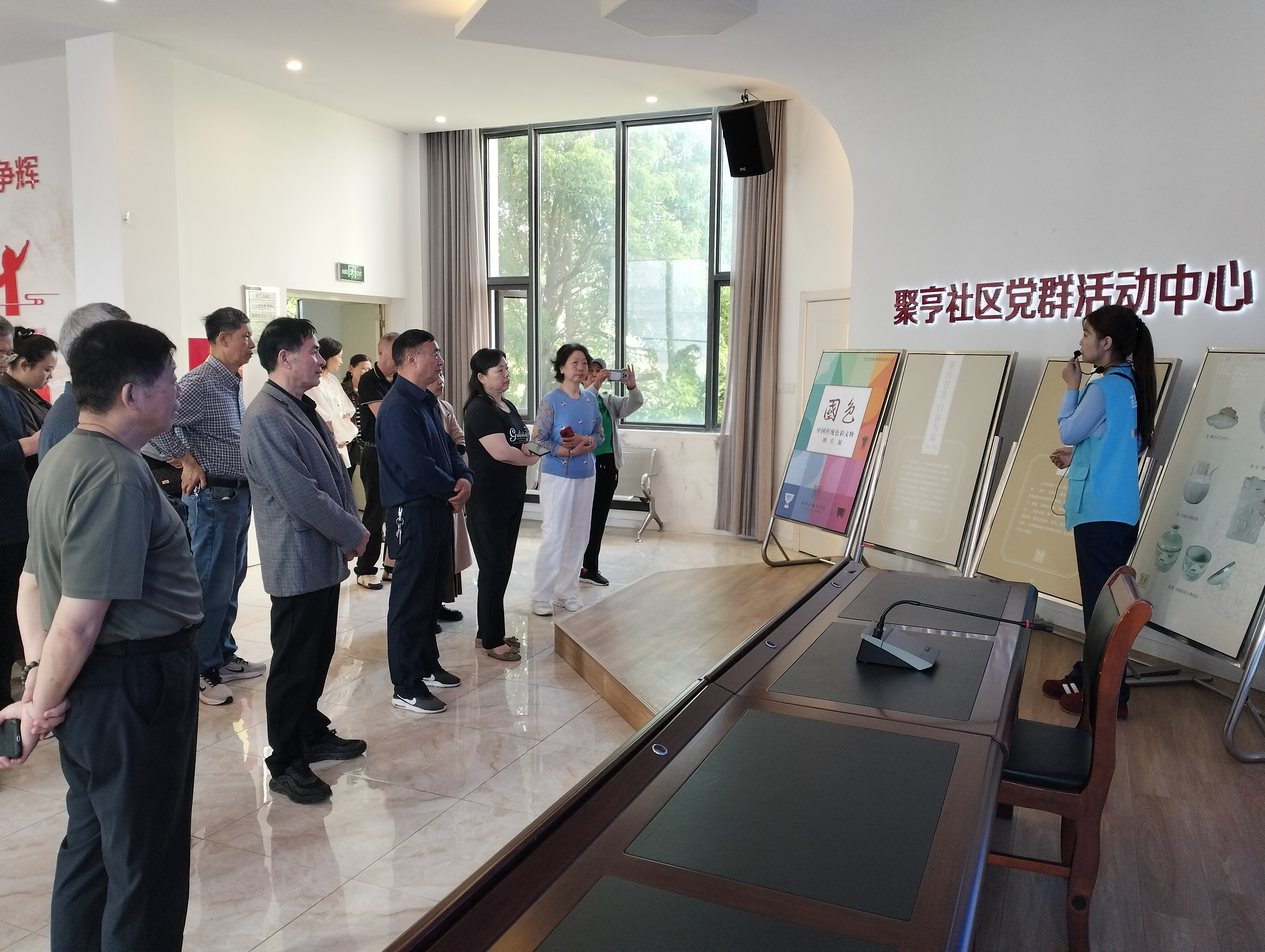中国海盐博物馆志愿者走进聚亨社区开展“国色传韵”主题活动