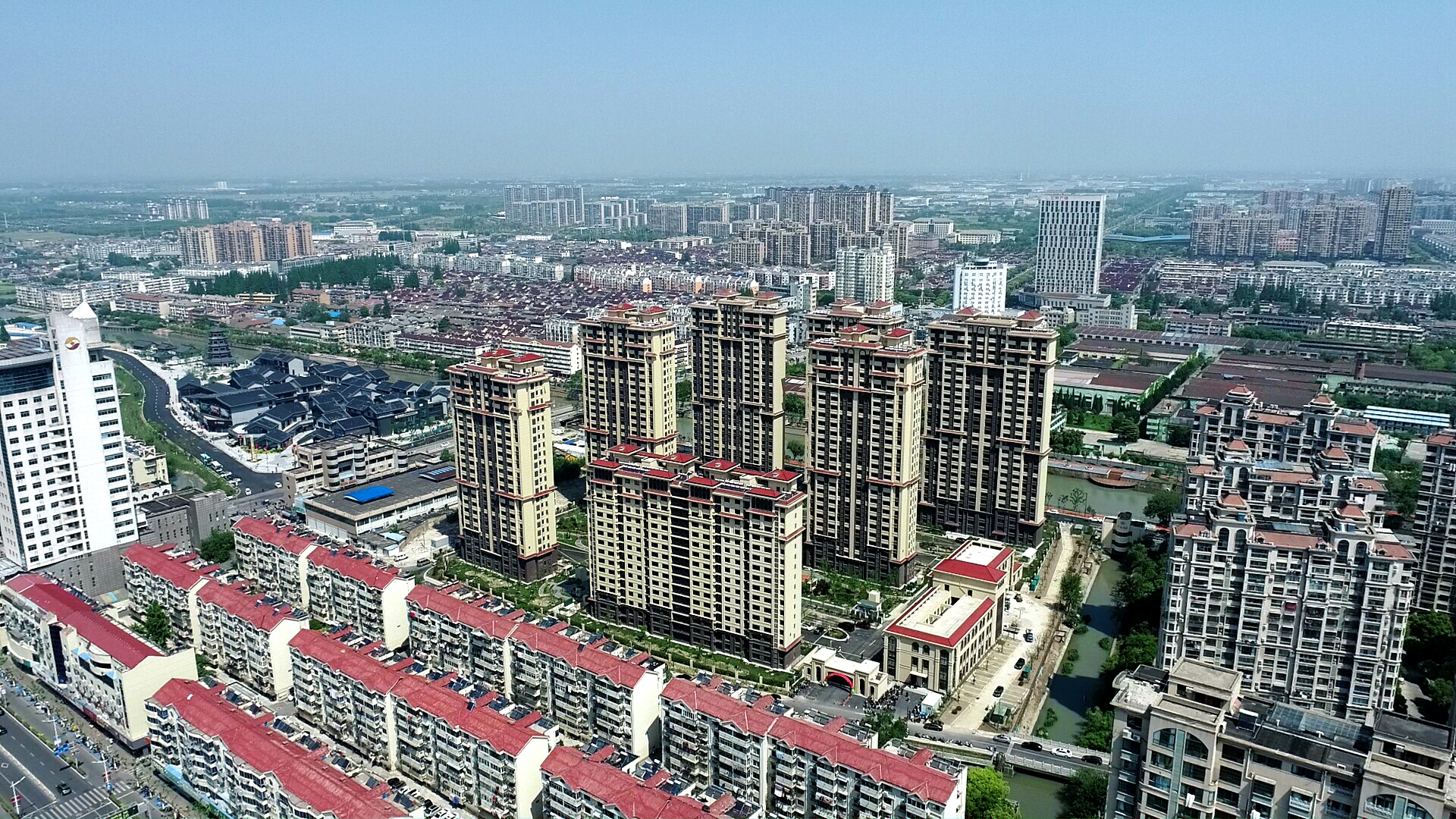 有爱无碍惠民生  完整社区暖民心——东台市住建领域两个项目获江苏人居环境奖