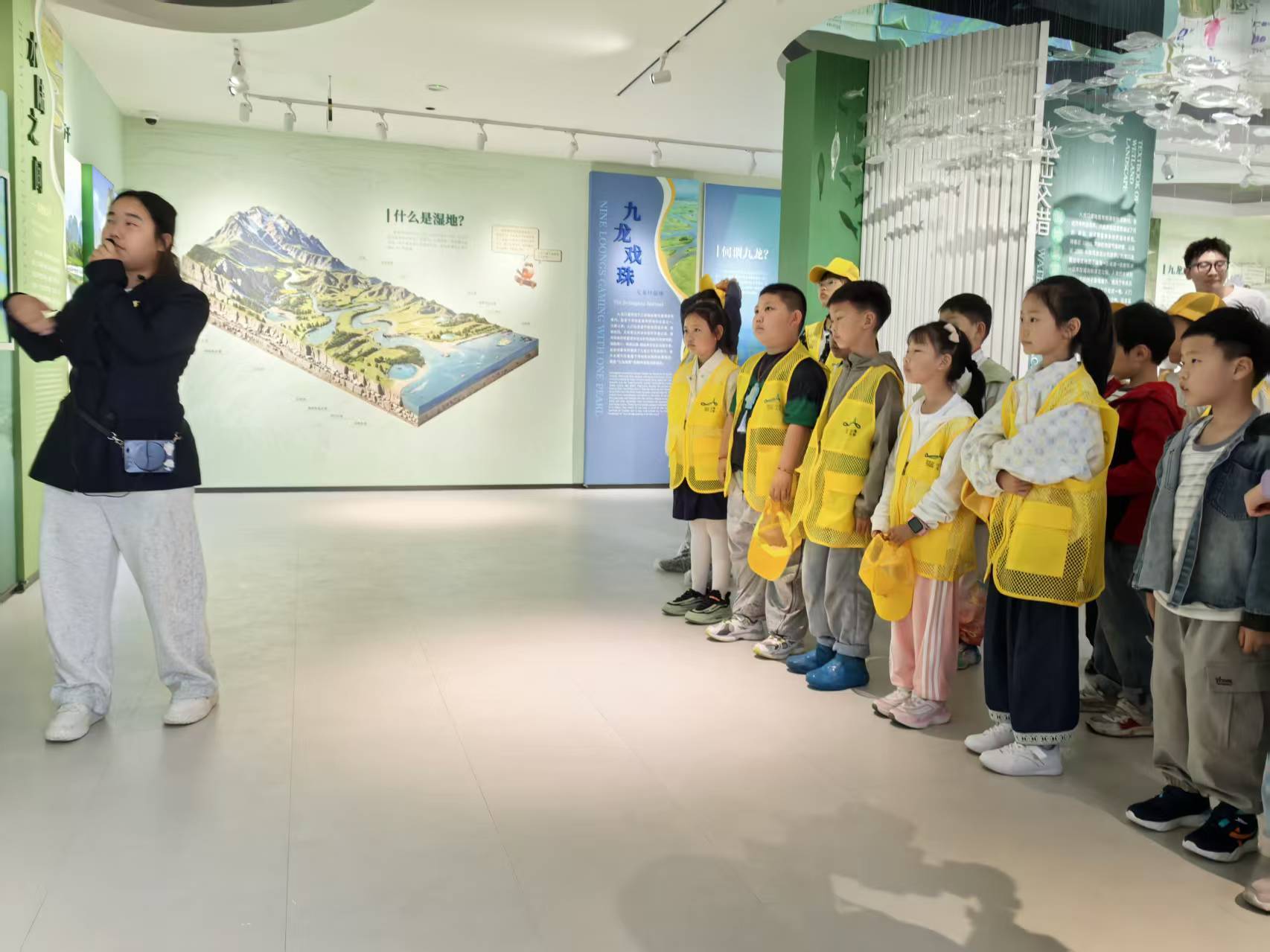 城乡教育丨盐城建湖:书香伴旅途 研学促交融