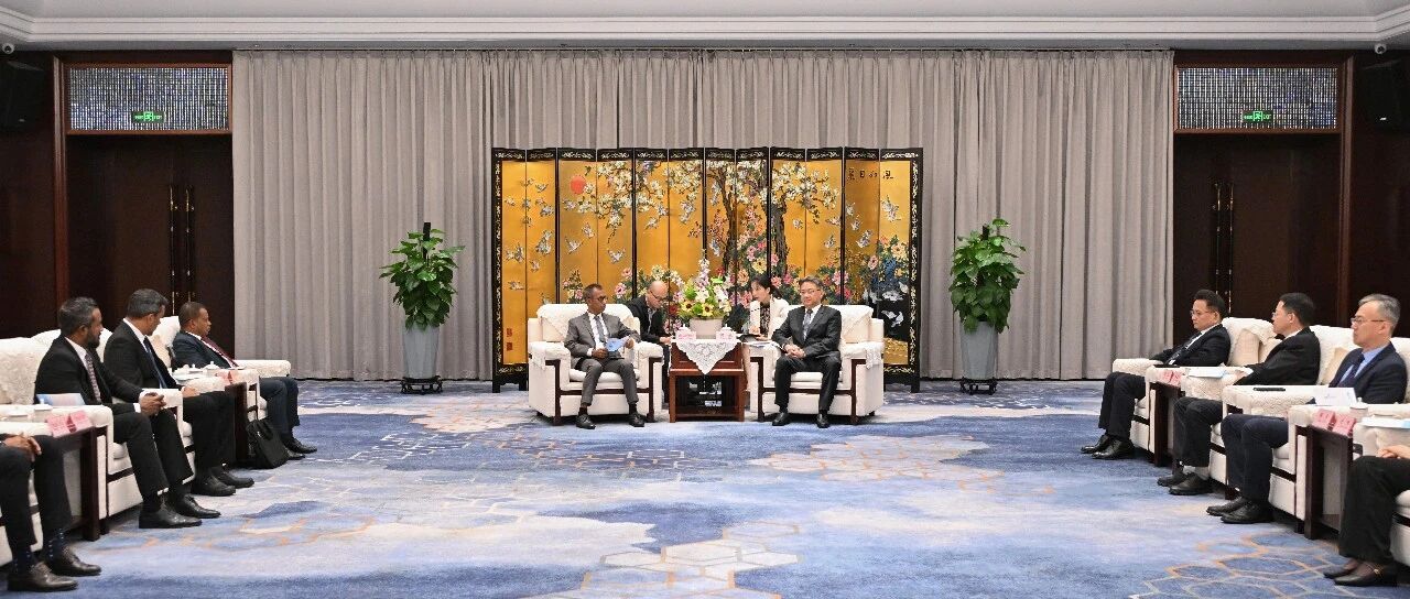 马尔代夫地方政府代表团来盐考察