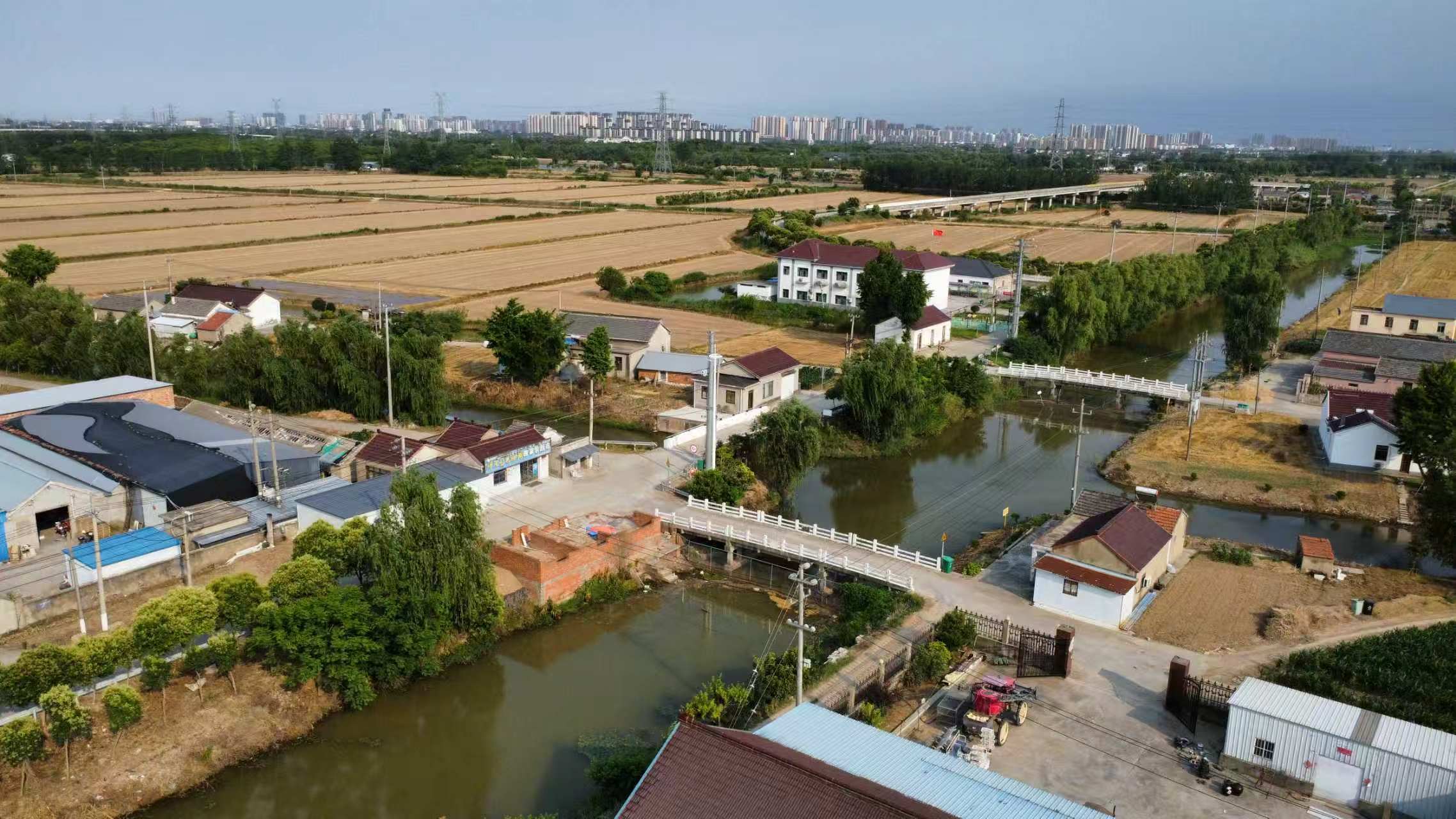 区县新闻丨盐城大丰大中街道:强化环境治理守护碧水蓝天