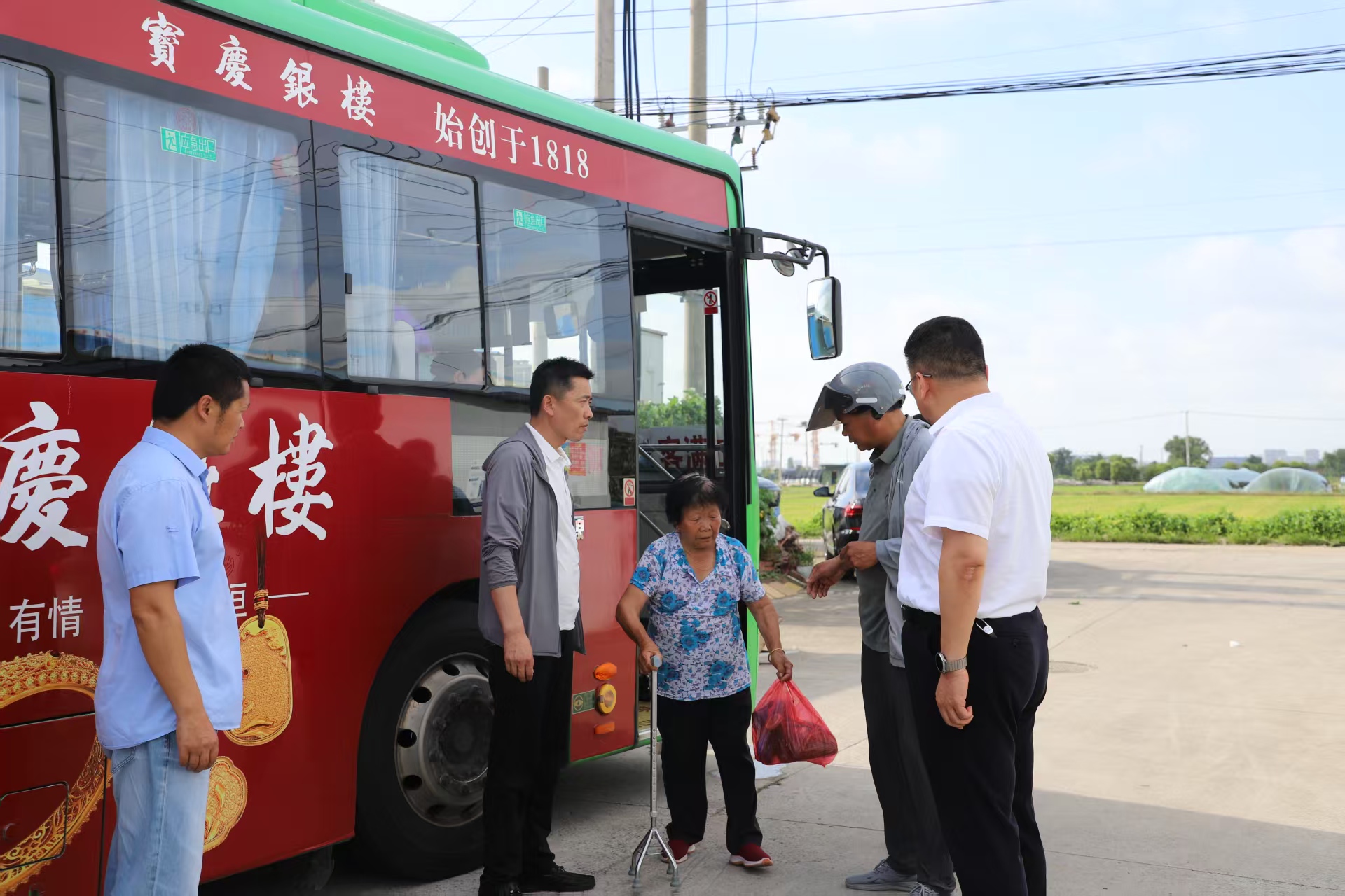 梁垛镇：党建引领战台风护民安