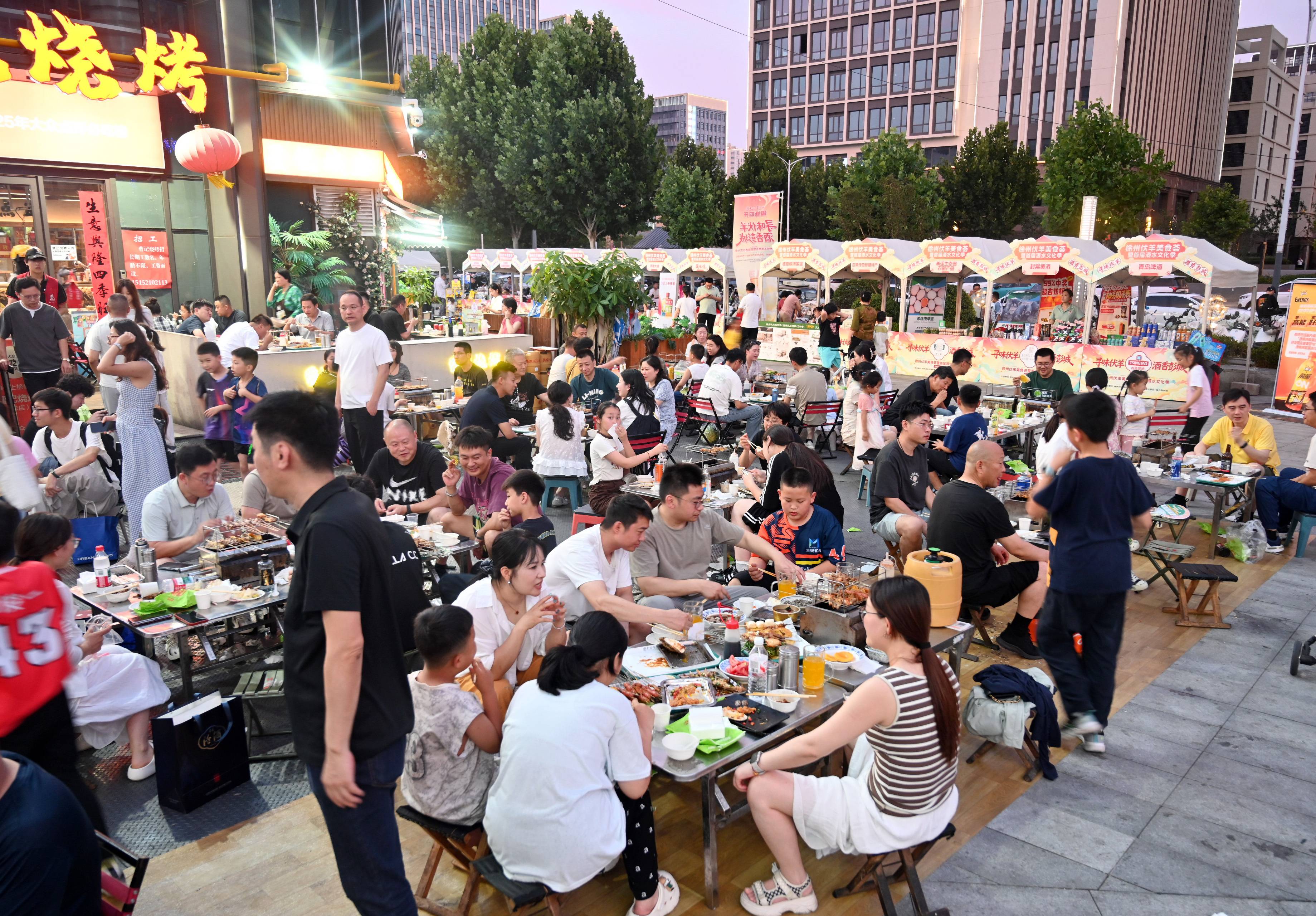 一碗羊汤如何“长红”？——徐州伏羊经济的进阶与突围