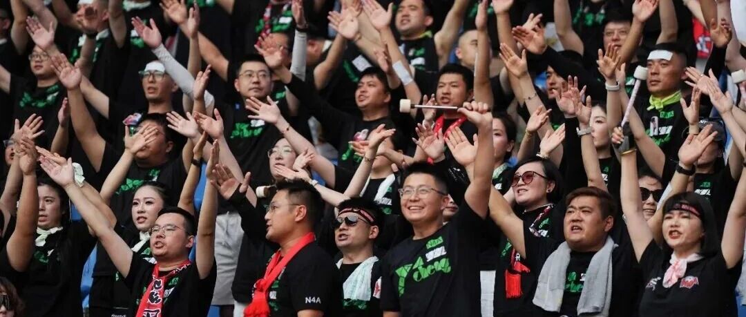 盐城队0:1暂时落后，下半场继续战斗！