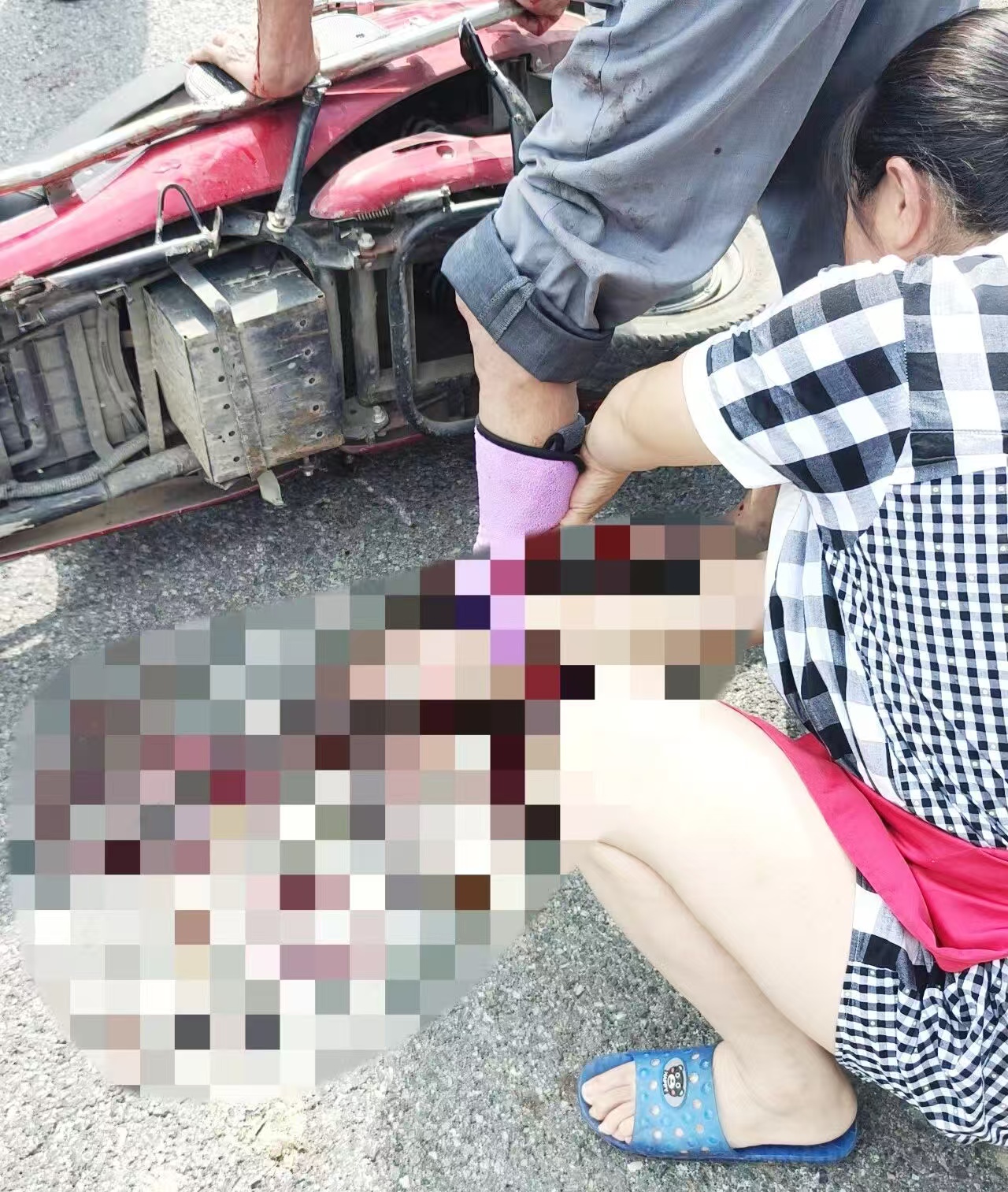 危急伸援手 善举传温情｜东台女大学生村官挺身施救车祸伤者