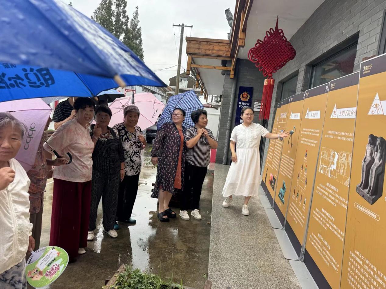 伍佑街道：古埃及特展“搬”进民主社区