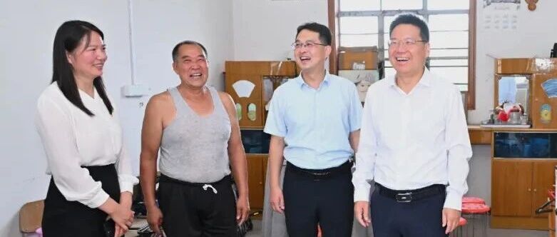 严汉平调研抓党建促乡村振兴和引领基层治理工作