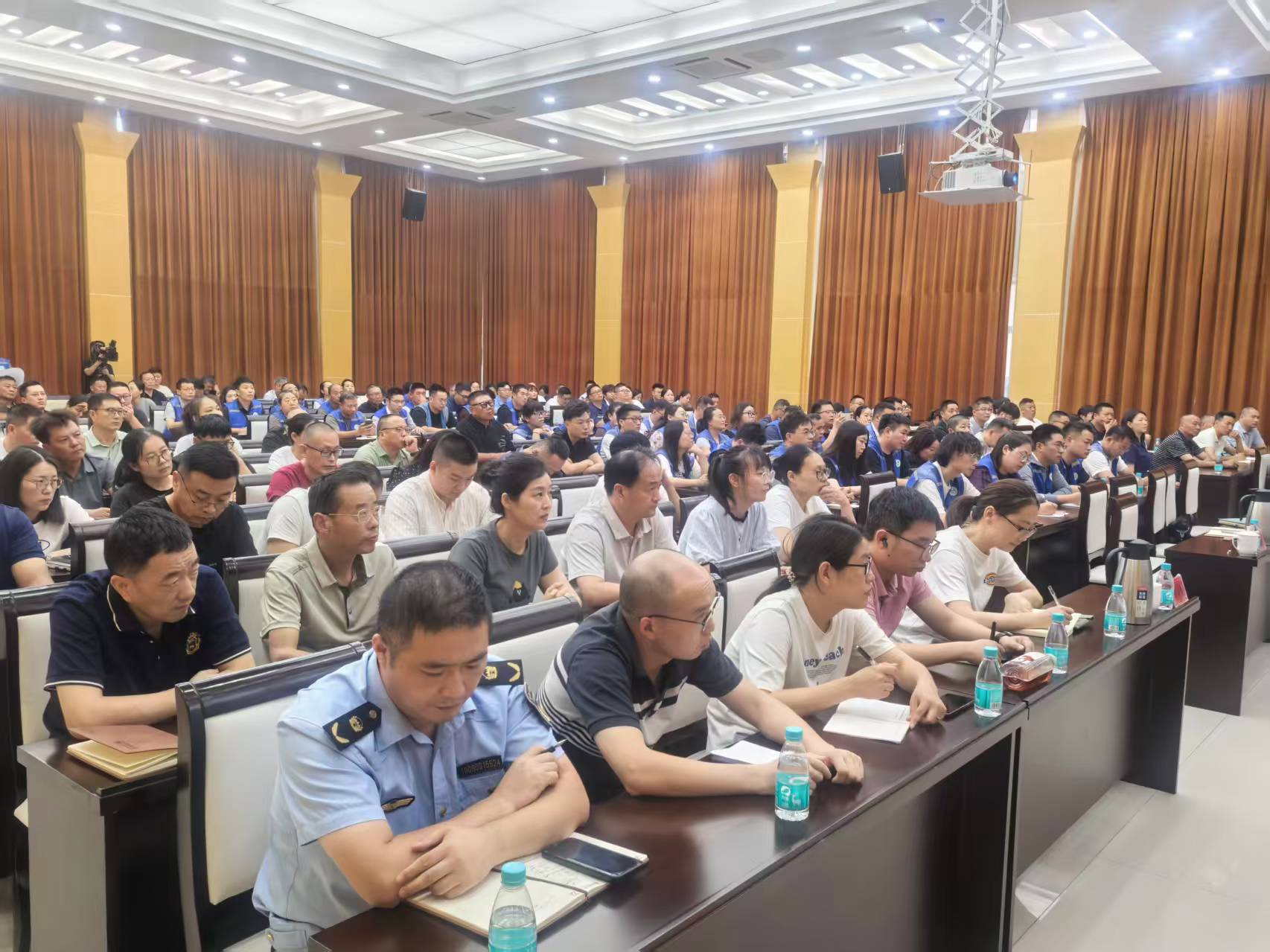 大中街道开展生态环境法典专题培训