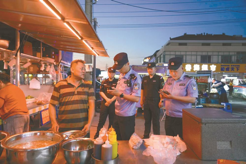 亭湖公安守好人间烟火气 护得平安触手及