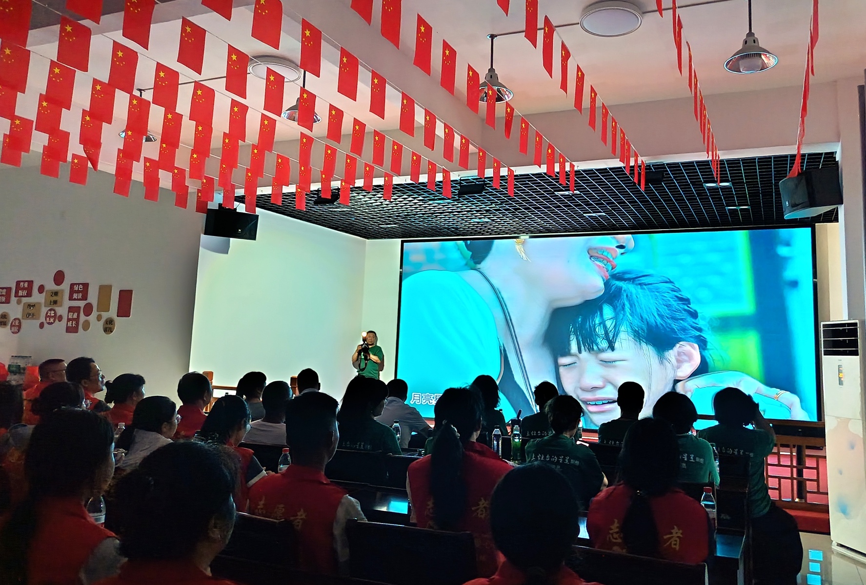 文明实践丨盐城建湖:光影点亮童心 善意温暖城市