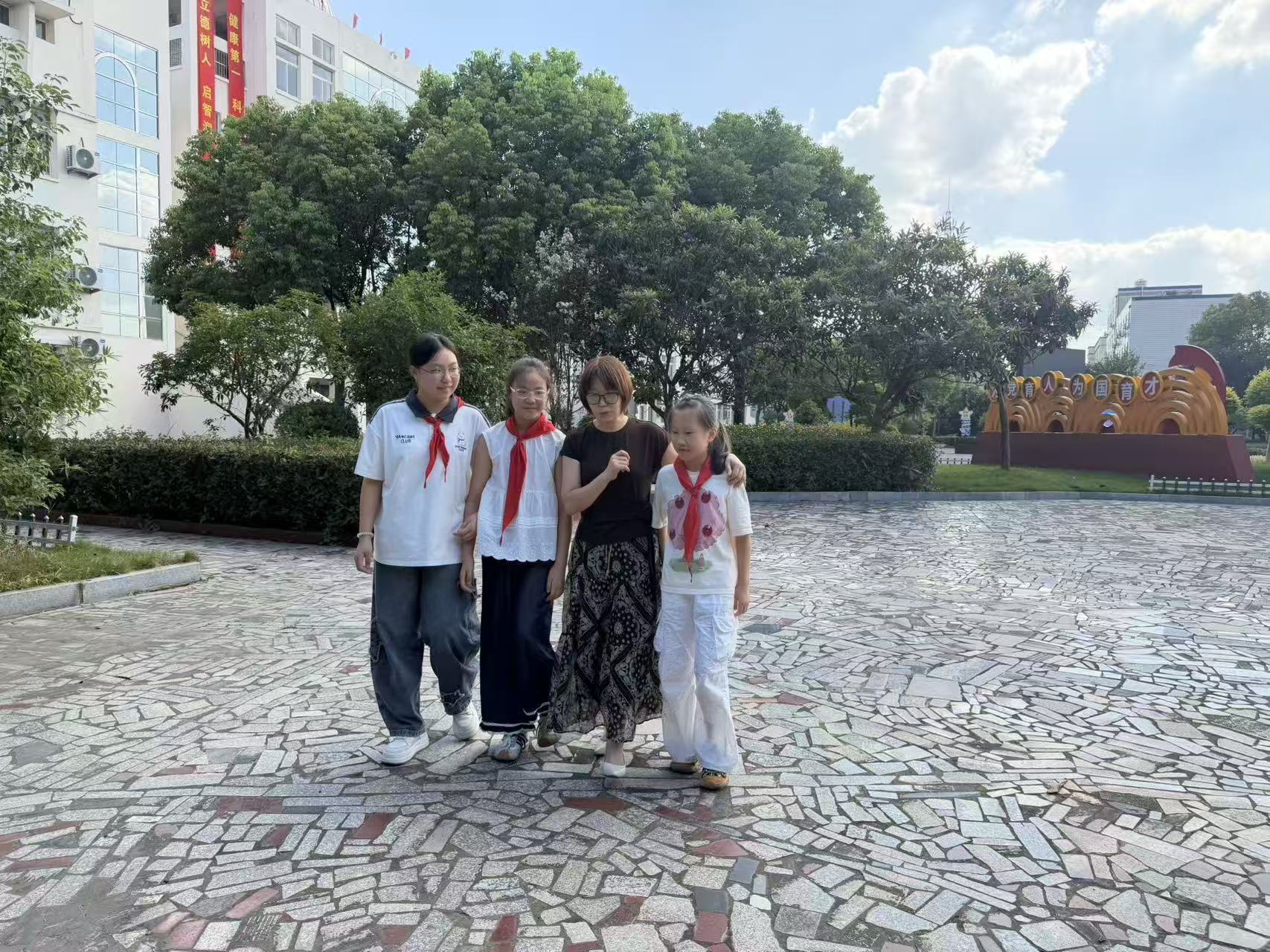 城乡教育丨盐城建湖兴冈小学:全员导师精准“心”护航