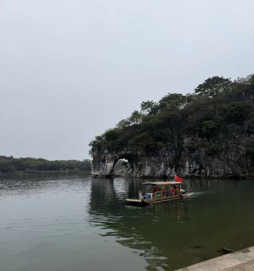 我的“山海寻梦“故事丨桂林山水间,遇见千里青绿(陈慧)
