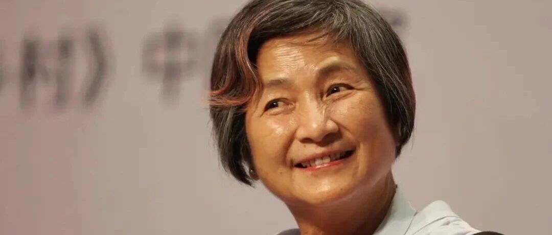 郑佩佩去世后捐赠大脑，冲上热搜