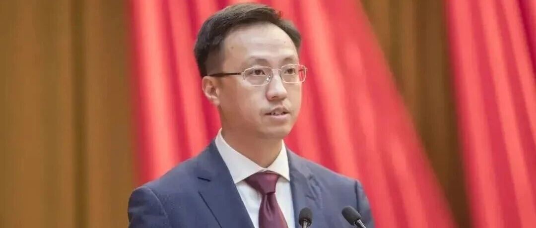 方靖履新，此前任常州市委常委、副市长
