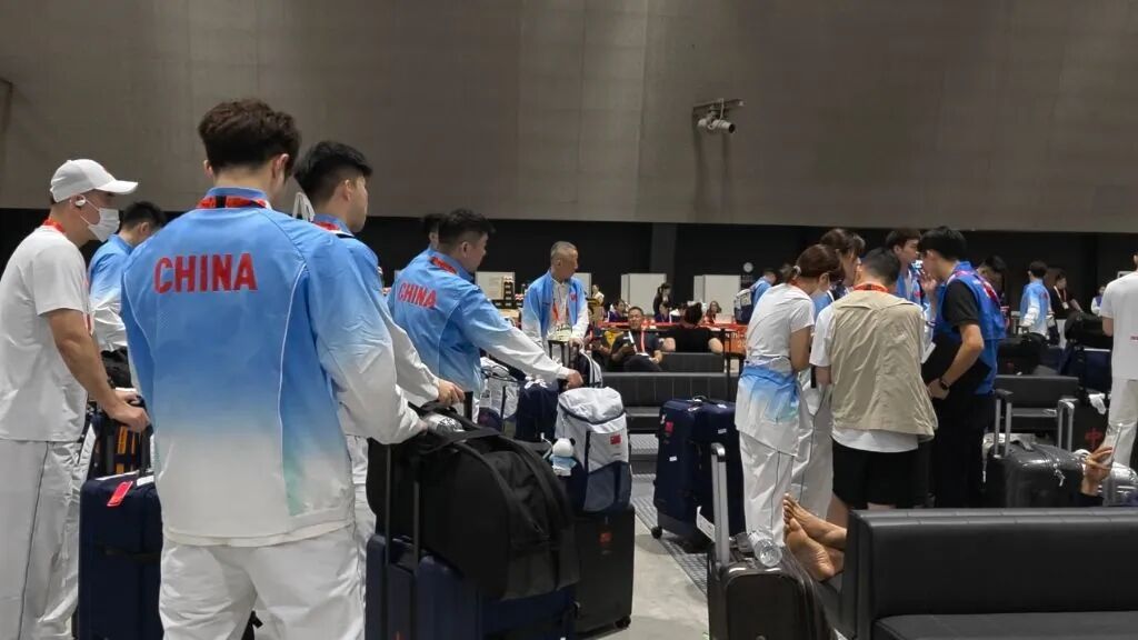 多国亚运代表队被困日本机场，包括中国乒乓球队、羽毛球队、体操队等