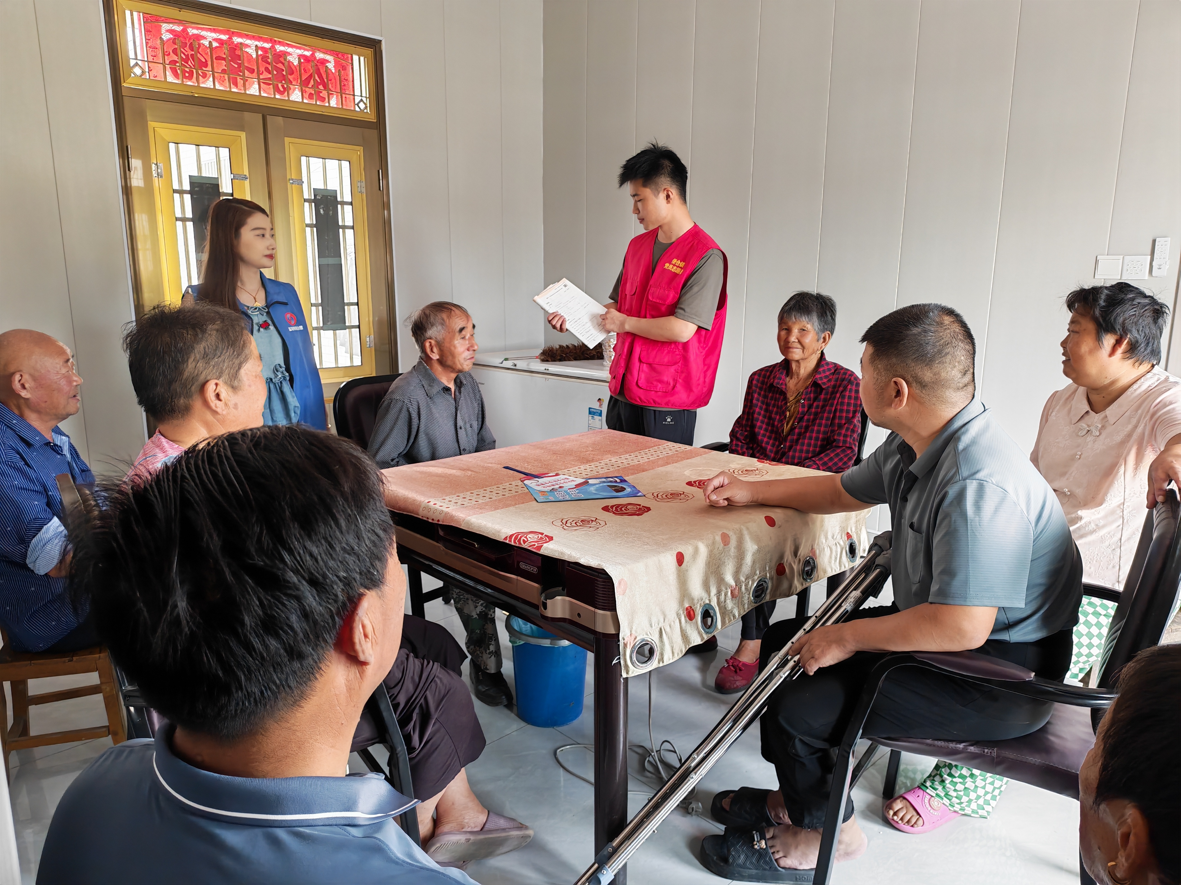 便仓镇西团村：推广普通话 情暖老年人